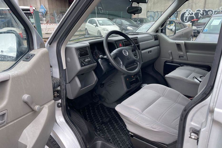 Продам Volkswagen T4 (Transporter) пасс. 2001 года в Чернигове