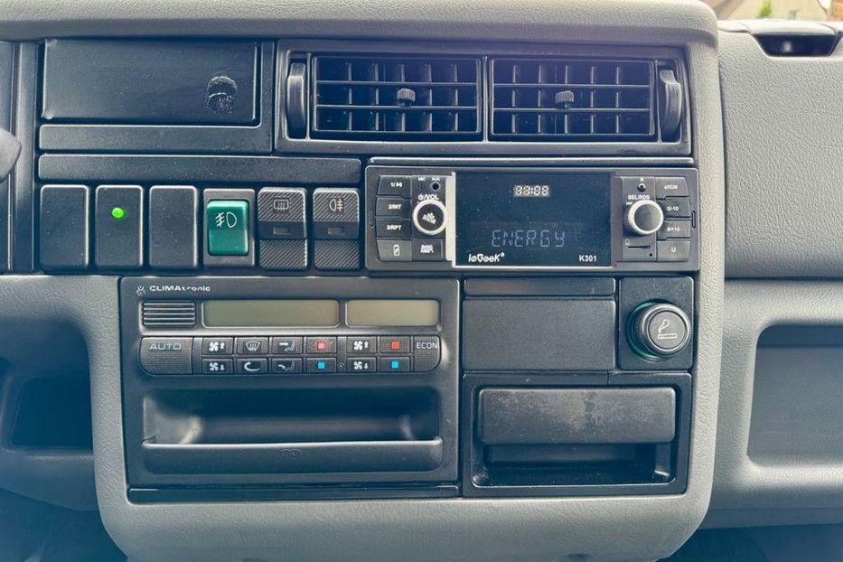 Продам Volkswagen T4 (Transporter) пасс. 2000 года в Ужгороде