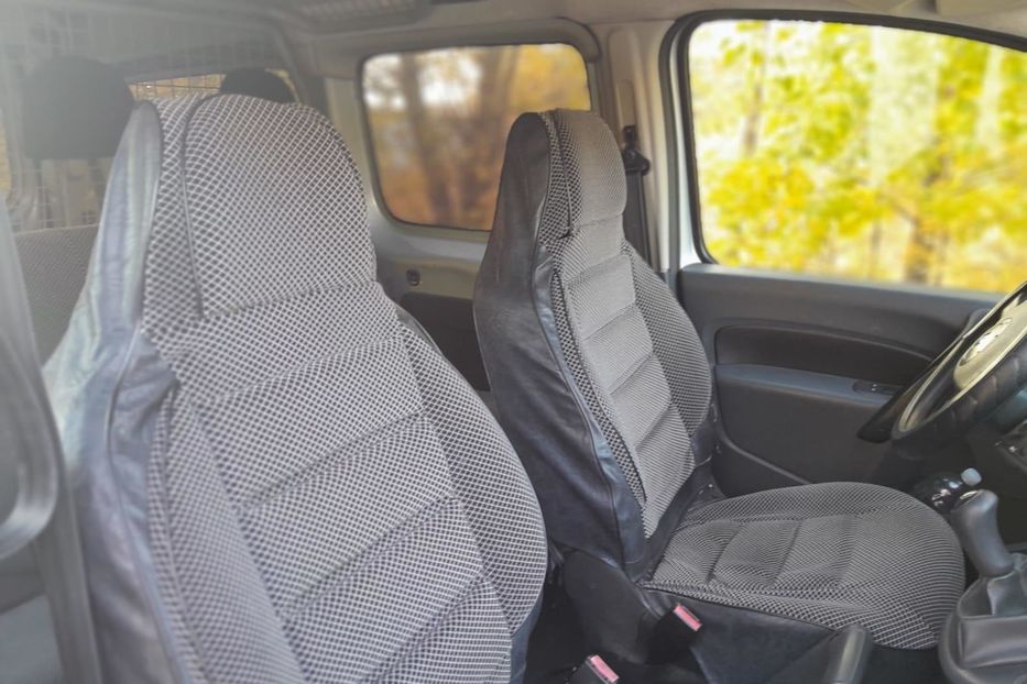 Продам Renault Kangoo пасс. грузо-пасажирський, лонг  2011 года в Харькове