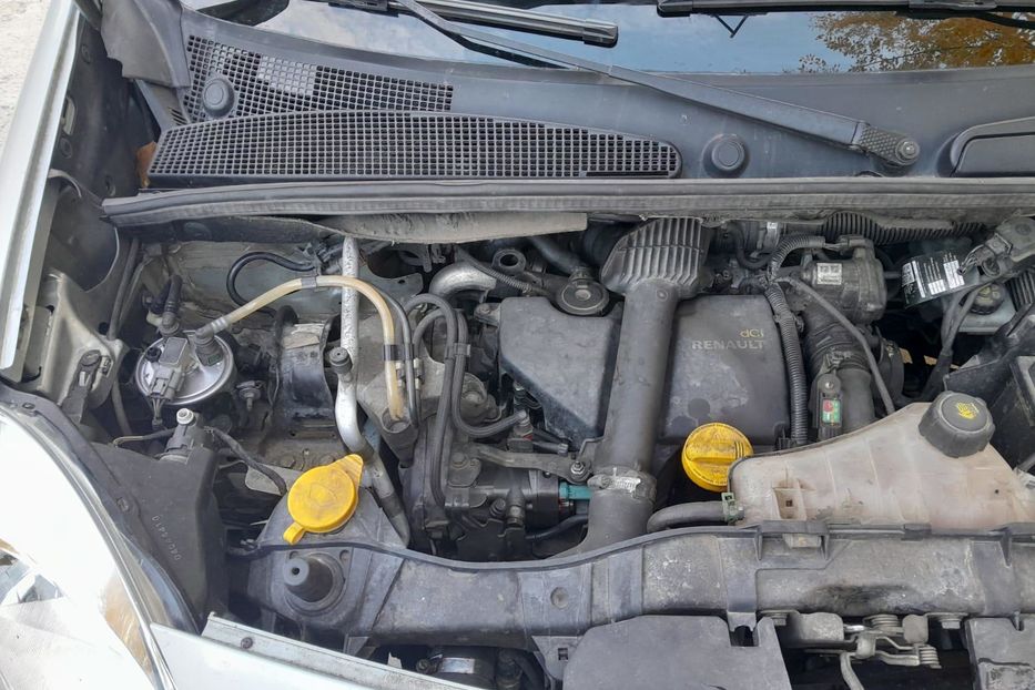 Продам Renault Kangoo пасс. грузо-пасажирський, лонг  2011 года в Харькове