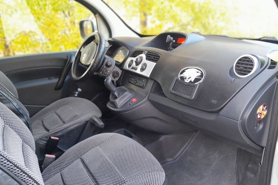Продам Renault Kangoo пасс. грузо-пасажирський, лонг  2011 года в Харькове