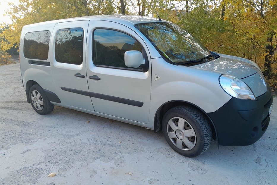 Продам Renault Kangoo пасс. грузо-пасажирський, лонг  2011 года в Харькове