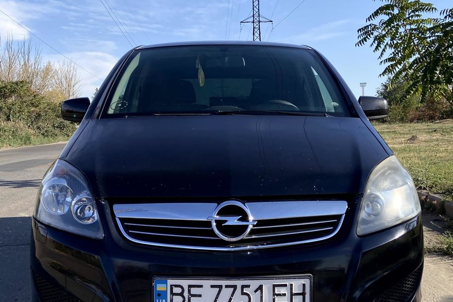 Продам Opel Zafira 2011 года в Николаеве