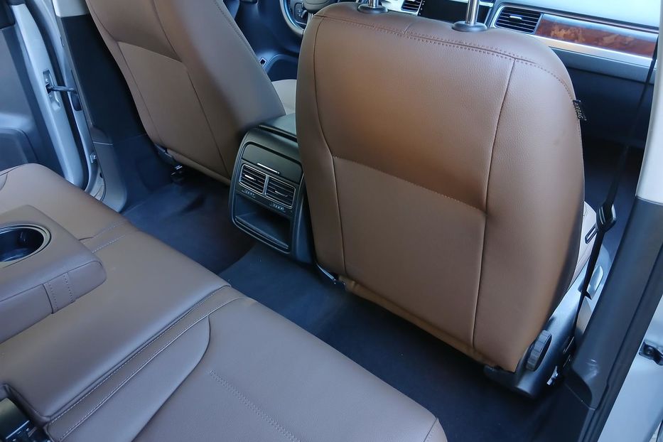 Продам Volkswagen Touareg PREMIUM 2012 года в Одессе