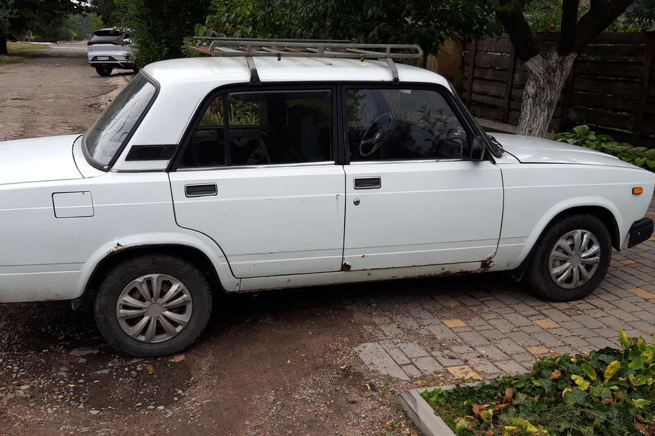 Продам ВАЗ 2107 2002 года в Одессе
