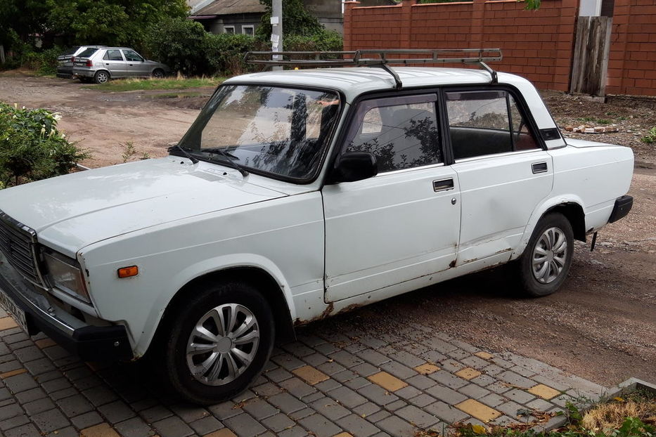Продам ВАЗ 2107 2002 года в Одессе
