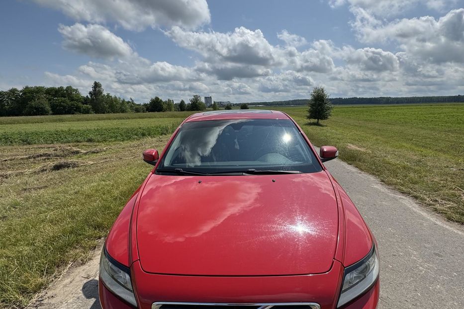Продам Volvo S40 2010 года в Чернигове