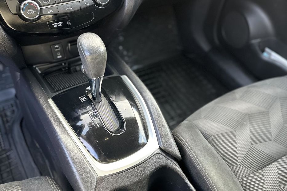 Продам Nissan Rogue T32 2015 года в Чернигове