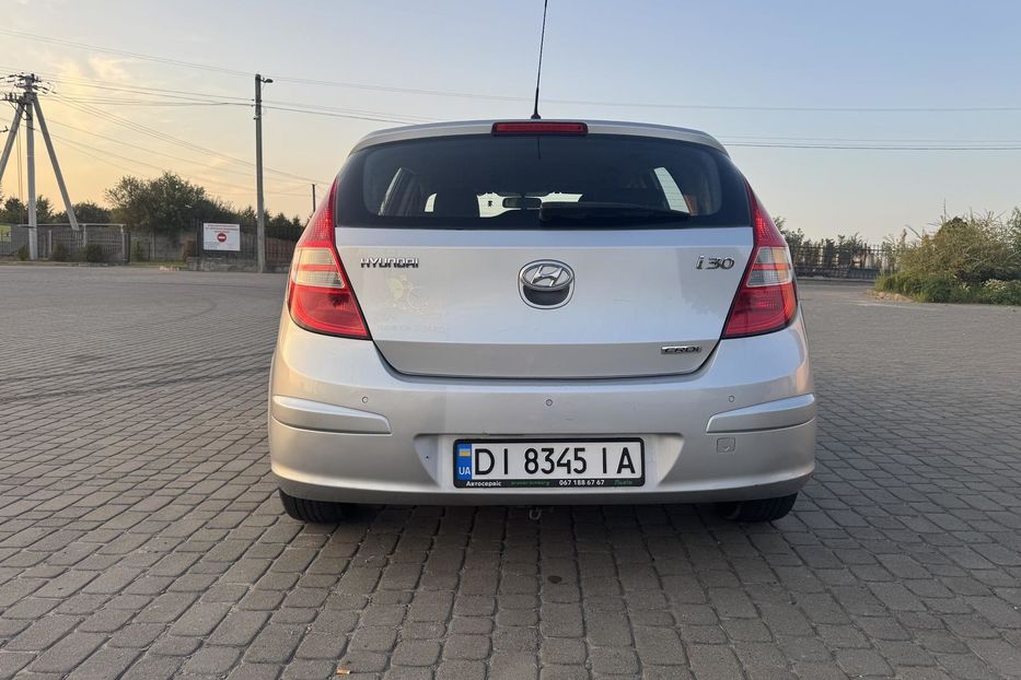 Продам Hyundai i30  Лед фари і підсвітка всередині 2007 года в Львове