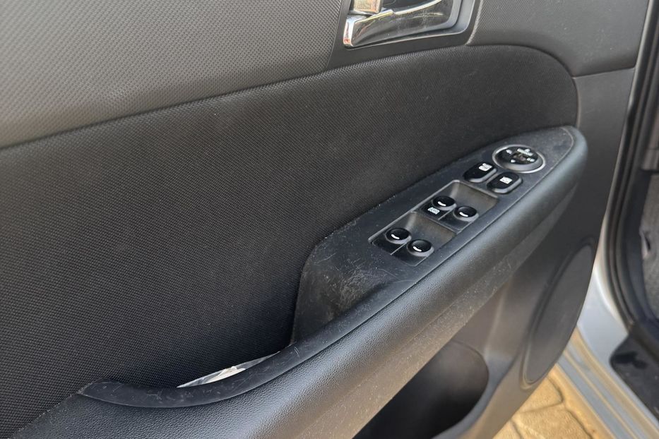 Продам Hyundai i30  Лед фари і підсвітка всередині 2007 года в Львове