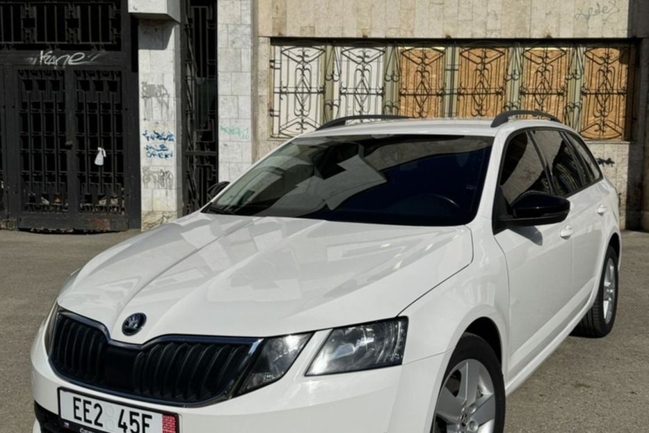 Продам Skoda Octavia A7 (FL) 2019 года в Ивано-Франковске