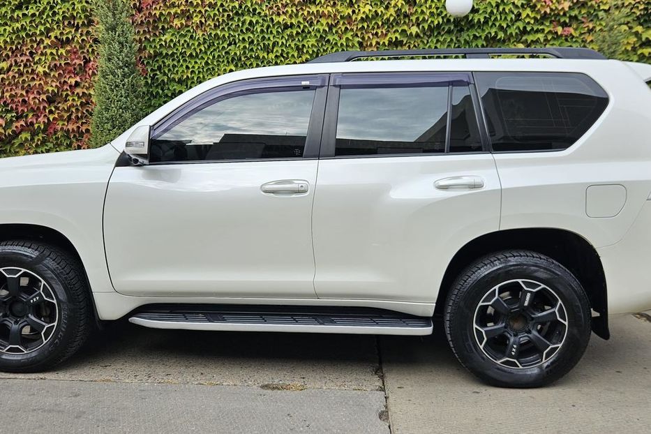 Продам Toyota Land Cruiser Prado 150 2010 года в Одессе