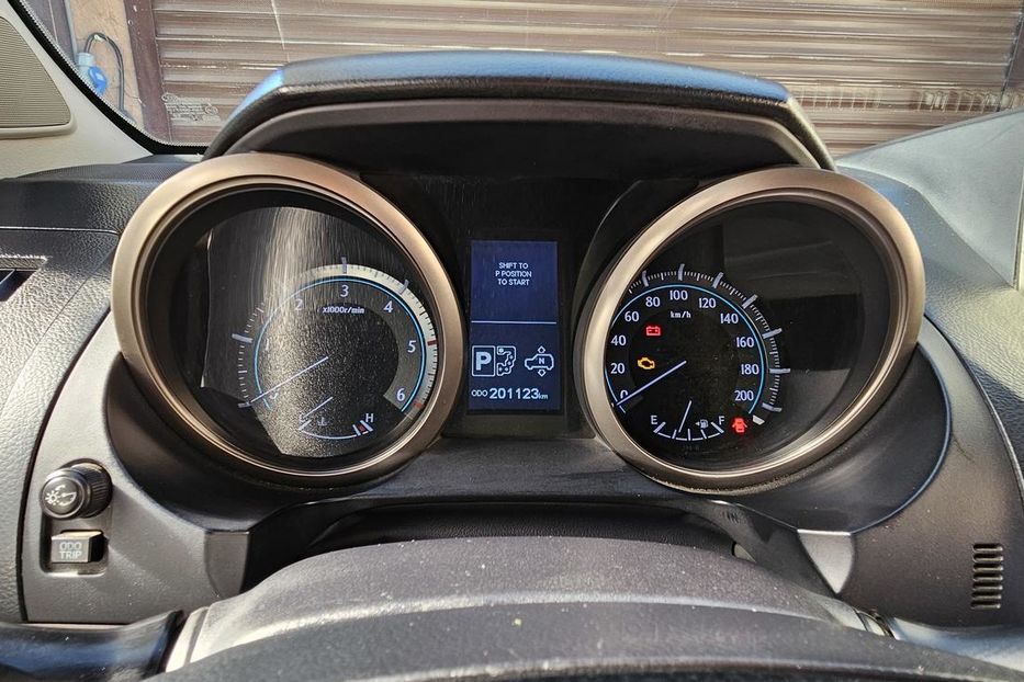 Продам Toyota Land Cruiser Prado 150 2010 года в Одессе