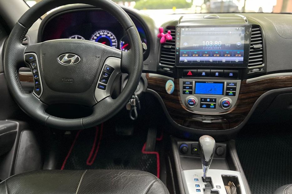 Продам Hyundai Santa FE 2013 года в Николаеве