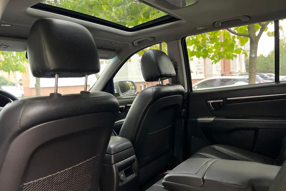 Продам Hyundai Santa FE 2013 года в Николаеве