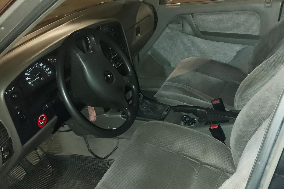 Продам Opel Omega 1987 года в г. Батурин, Черниговская область