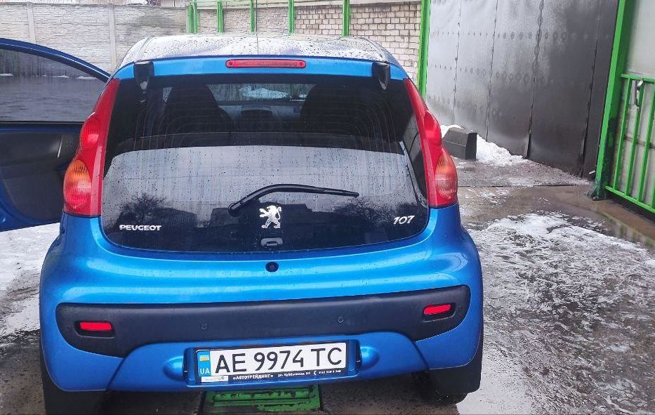 Продам Peugeot 107 2011 года в Днепре