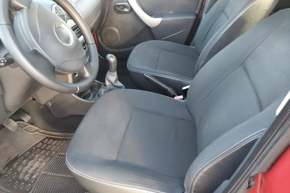 Продам Dacia Sandero 2011 года в Полтаве