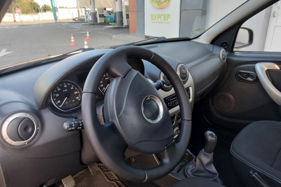 Продам Dacia Sandero 2011 года в Полтаве