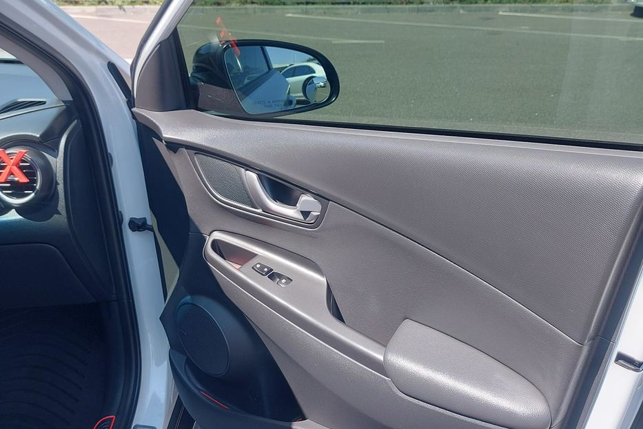 Продам Hyundai Kona I покоління, 1.6 Turbo-GDi DCT 2019 года в Харькове