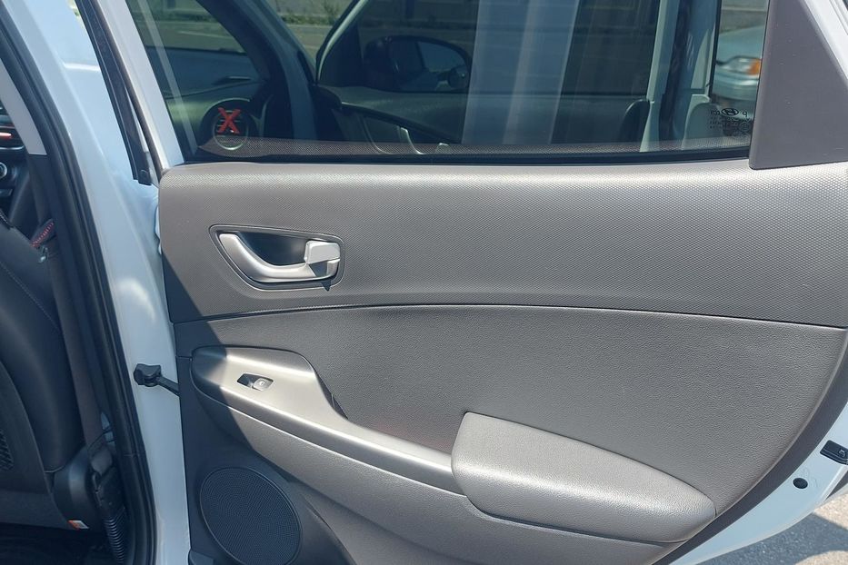 Продам Hyundai Kona I покоління, 1.6 Turbo-GDi DCT 2019 года в Харькове