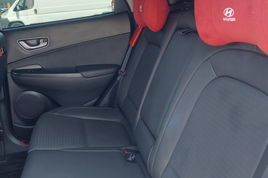 Продам Hyundai Kona I покоління, 1.6 Turbo-GDi DCT 2019 года в Харькове