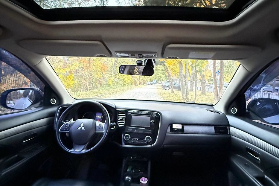 Продам Mitsubishi Outlander Повна  2013 года в Харькове