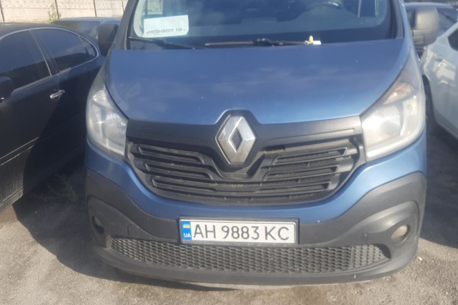 Продам Renault Trafic пасс. 2017 года в Днепре