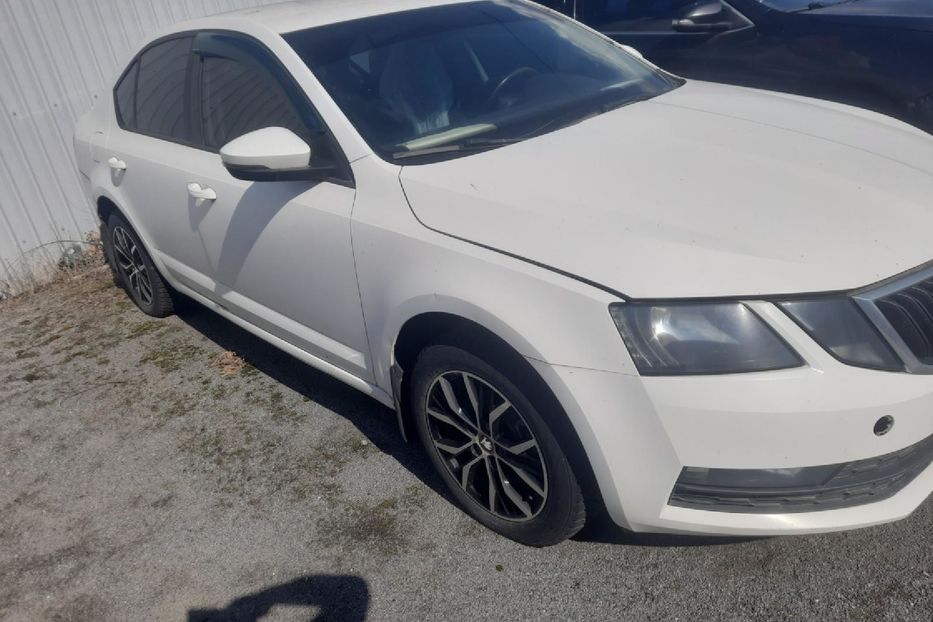 Продам Skoda Octavia A7 2017 года в Днепре