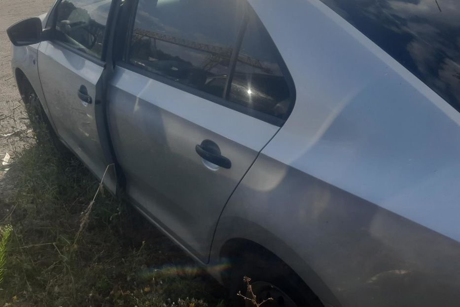 Продам Skoda Rapid 2013 года в Днепре