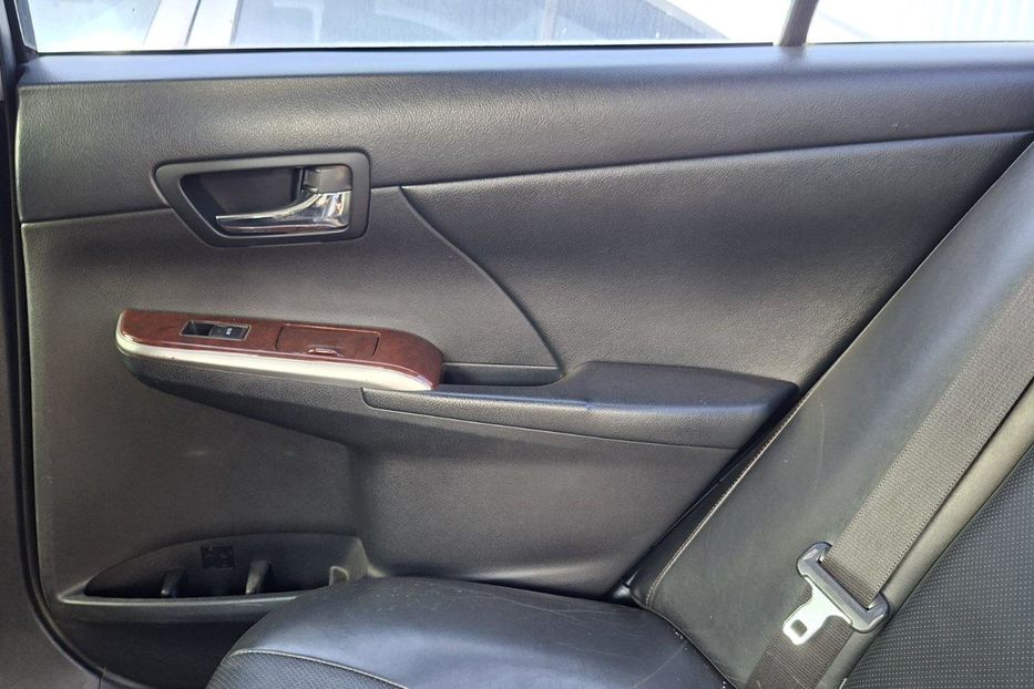 Продам Toyota Camry 2011 года в Днепре