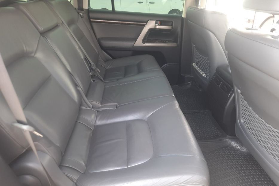 Продам Toyota Land Cruiser 200 2017 года в Днепре