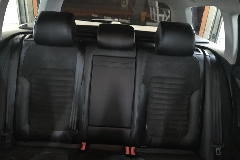 Продам Volkswagen Passat B7 2.0TSI Highline Sport Edition 2013 года в Харькове