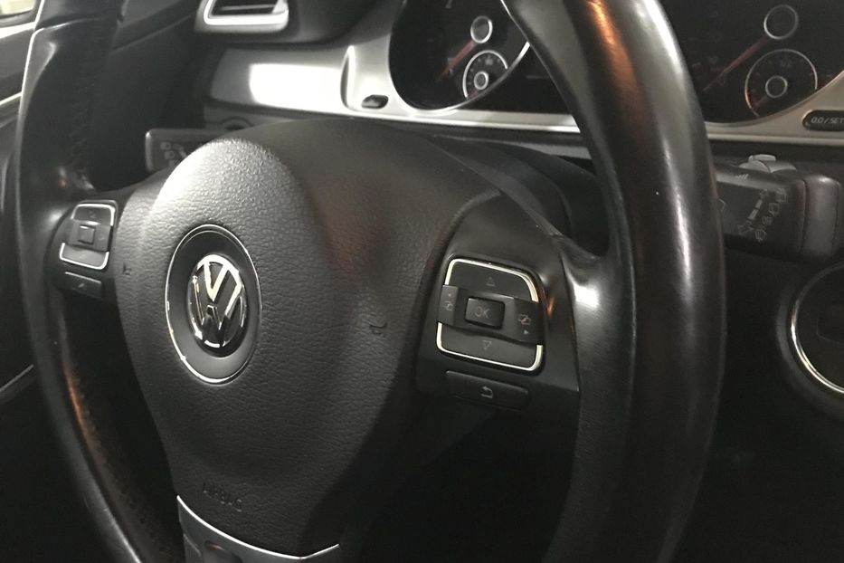 Продам Volkswagen Passat B7 2.0TSI Highline Sport Edition 2013 года в Харькове