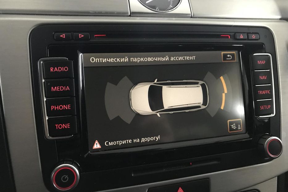 Продам Volkswagen Passat B7 2.0TSI Highline Sport Edition 2013 года в Харькове