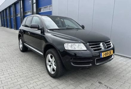 Продам Volkswagen Touareg 2005 года в Киеве