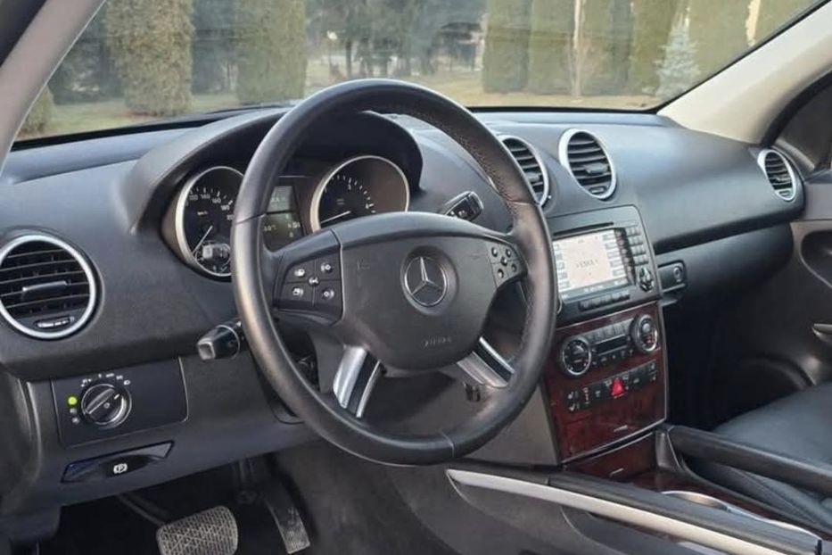 Продам Mercedes-Benz ML 400 2006 года в Киеве
