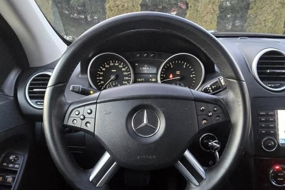 Продам Mercedes-Benz ML 400 2006 года в Киеве