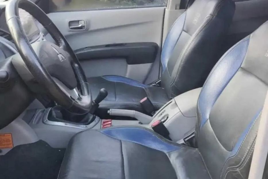 Продам Mitsubishi L 200 2008 года в Киеве