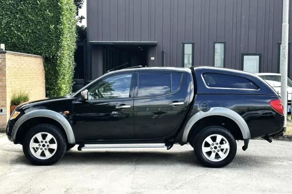 Продам Mitsubishi L 200 L200 2007 года в Киеве