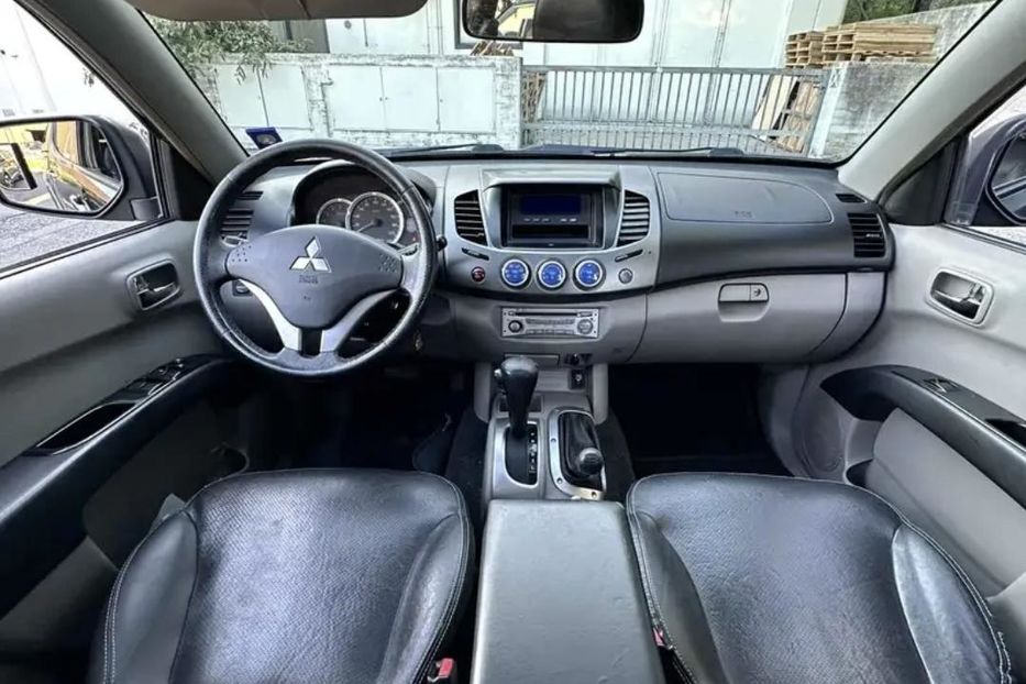 Продам Mitsubishi L 200 L200 2007 года в Киеве