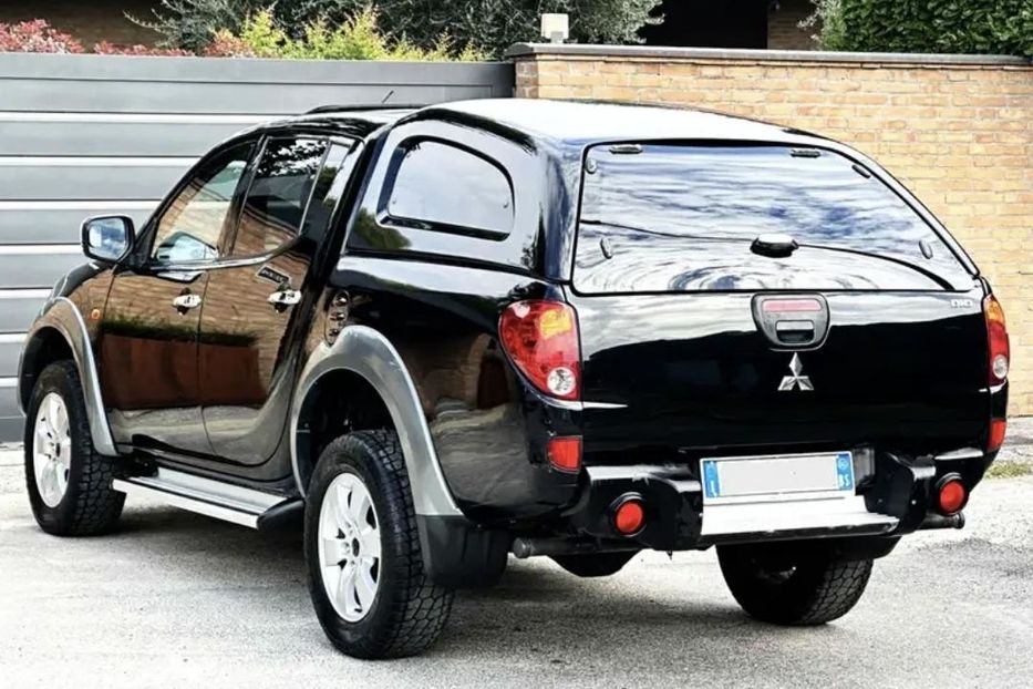 Продам Mitsubishi L 200 L200 2007 года в Киеве