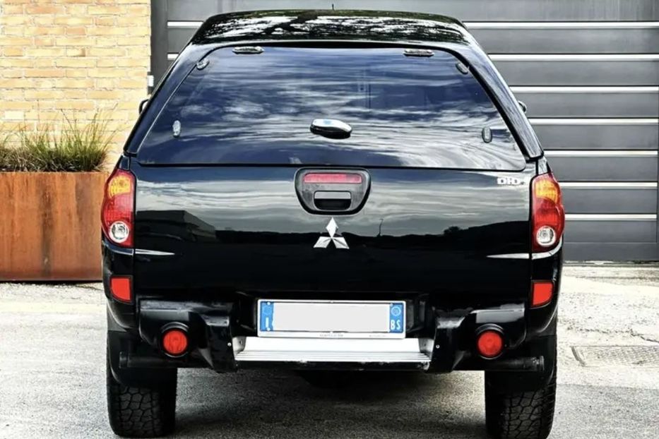 Продам Mitsubishi L 200 L200 2007 года в Киеве