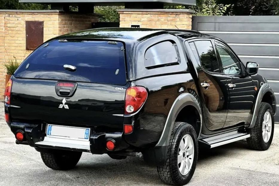 Продам Mitsubishi L 200 L200 2007 года в Киеве