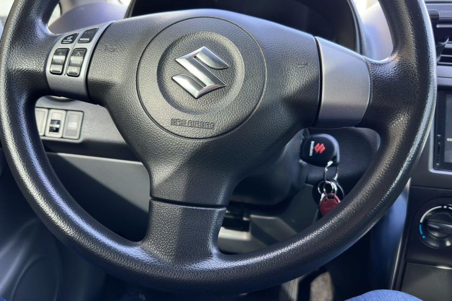 Продам Suzuki SX4 GL 2008 года в Харькове