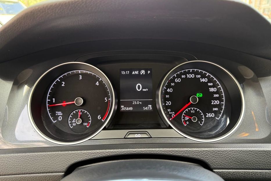 Продам Volkswagen Golf VII Comfortline 1.6 TDI 2019 года в Киеве