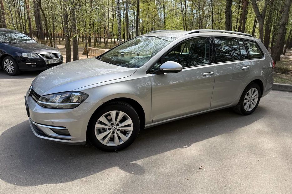 Продам Volkswagen Golf VII Comfortline 1.6 TDI 2019 года в Киеве