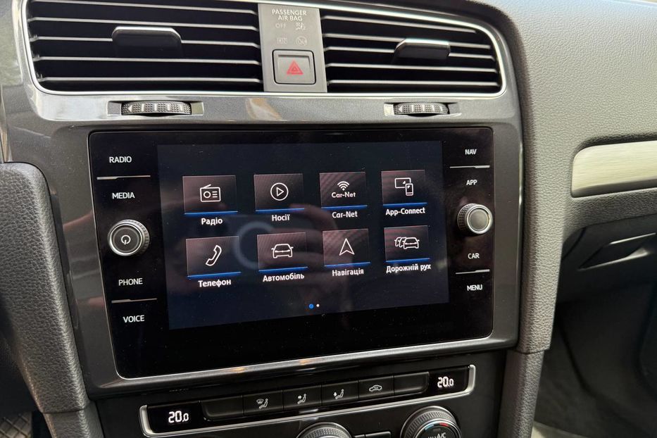 Продам Volkswagen Golf VII Comfortline 1.6 TDI 2019 года в Киеве