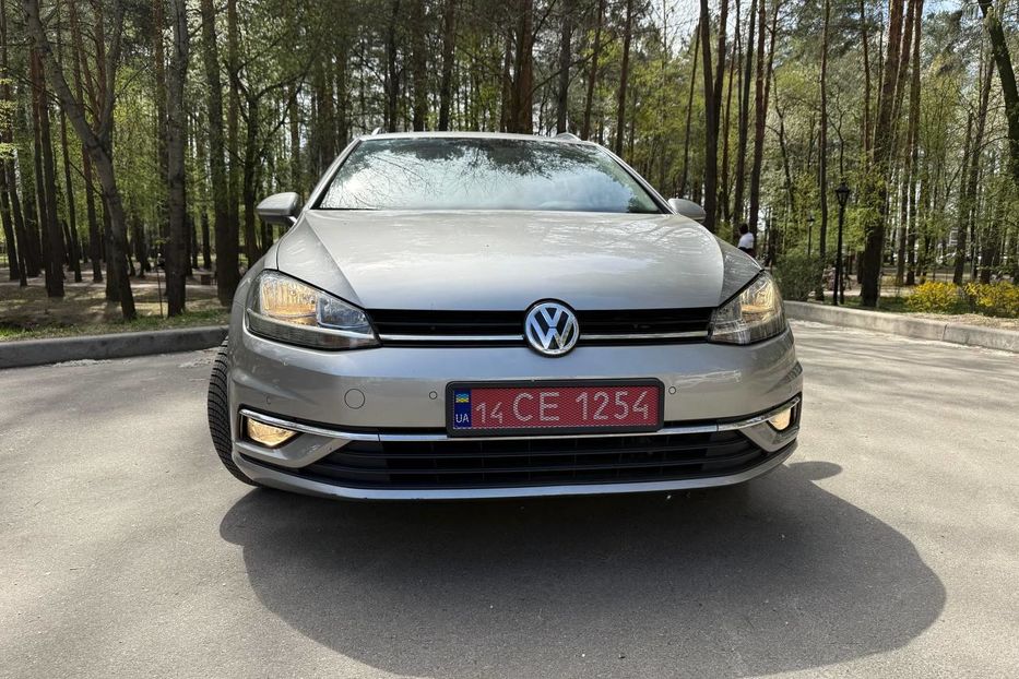 Продам Volkswagen Golf VII Comfortline 1.6 TDI 2019 года в Киеве