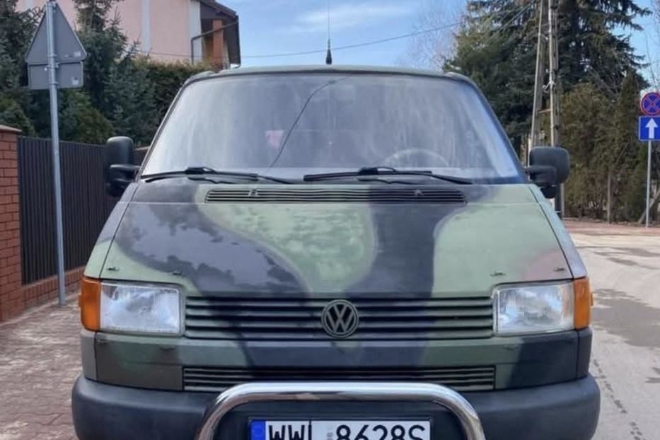 Продам Volkswagen T4 (Transporter) пасс. Т4 2002 года в Киеве